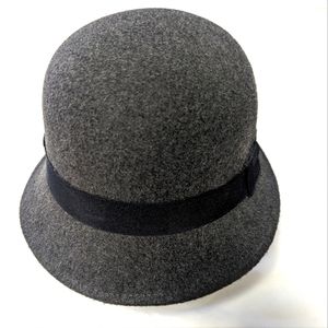 Womens 1920s Vintage Wool Felt Cloche Bucket Bowler Hat Winter